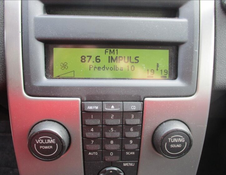 Volvo V50 Kombi 2,0 l 100 kw