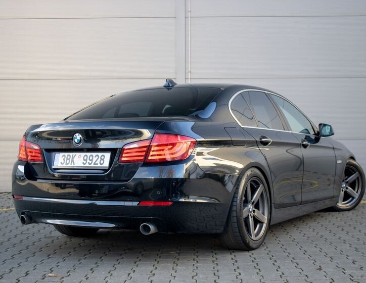 BMW Řada 5 7