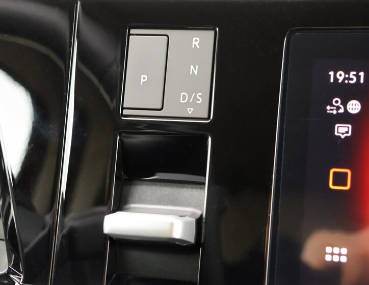 Volkswagen Multivan MPV 2,0 l 110 kw