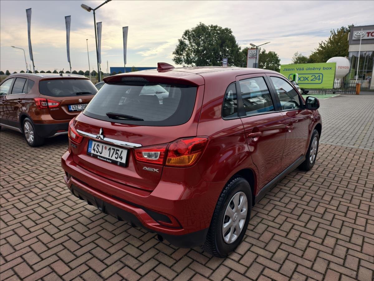 Mitsubishi ASX SUV 1,6 l 86 kw