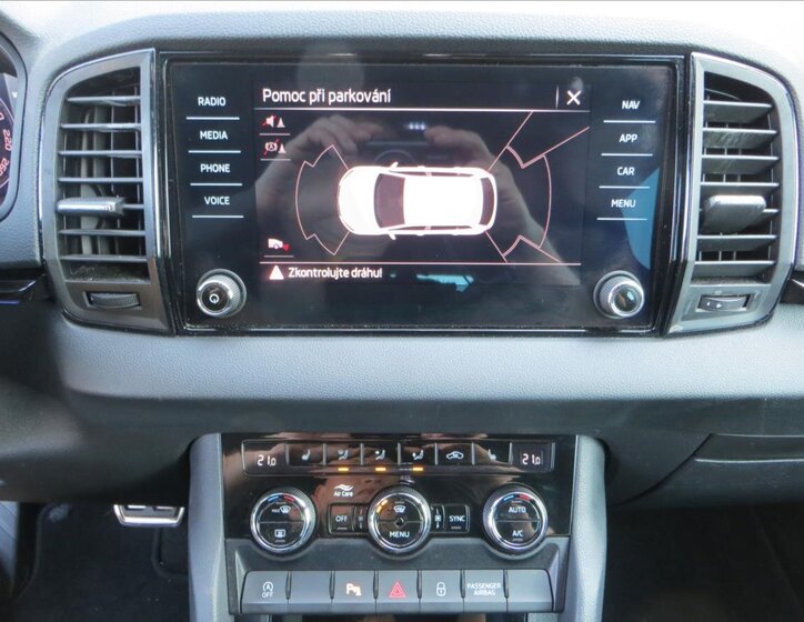 Škoda Karoq SUV / Terénní 2,0 l 85 kw