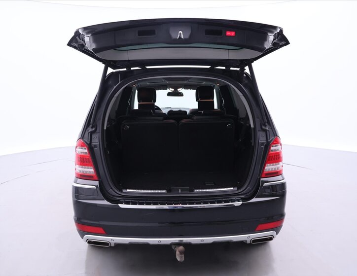 Mercedes-Benz GL SUV 3,0 l 155 kw