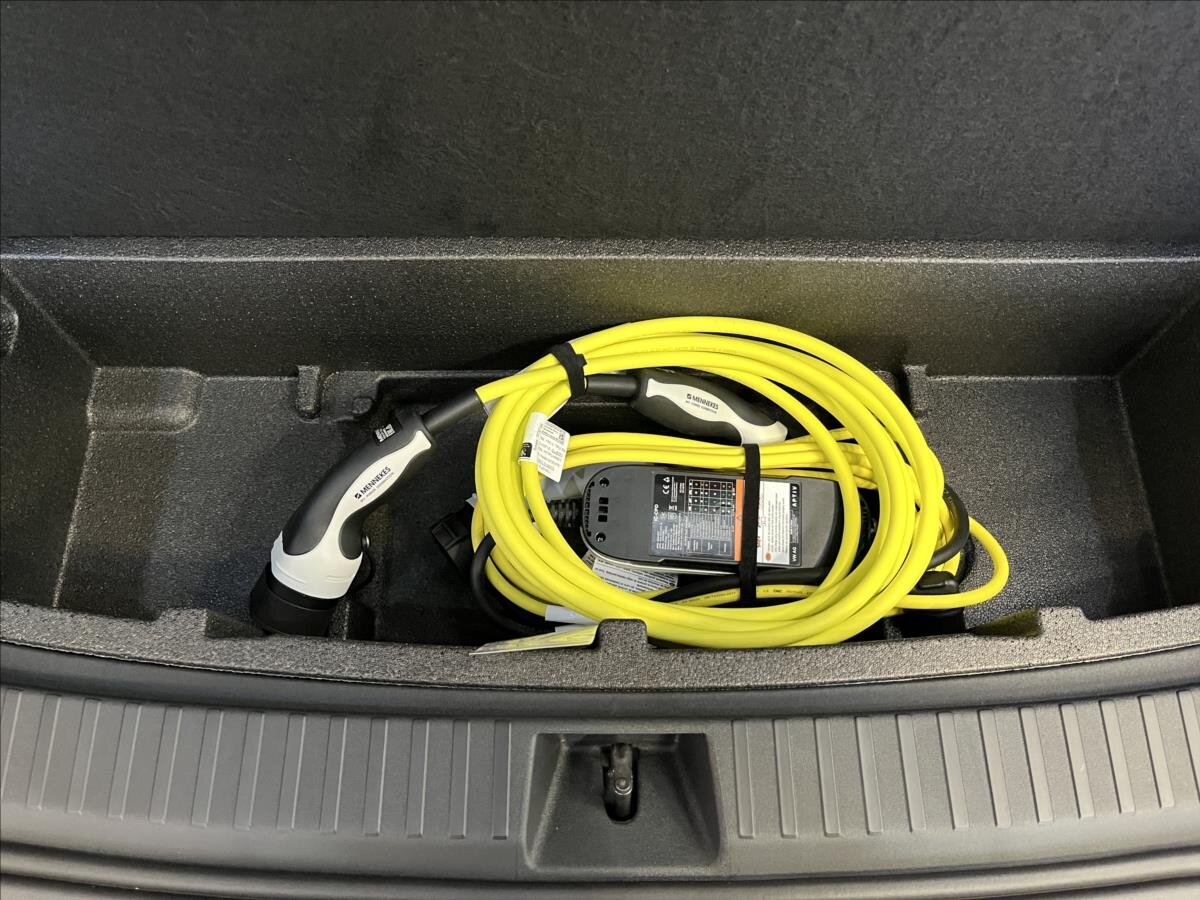 Škoda Kodiaq SUV / Terénní 1,5 l 150 kw