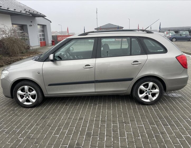 Škoda Fabia 2