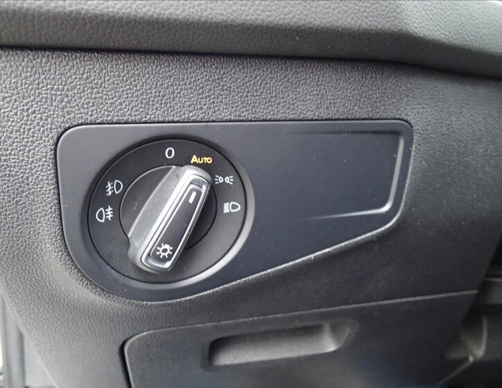 Volkswagen Tiguan SUV / Terénní 2,0 l 110 kw