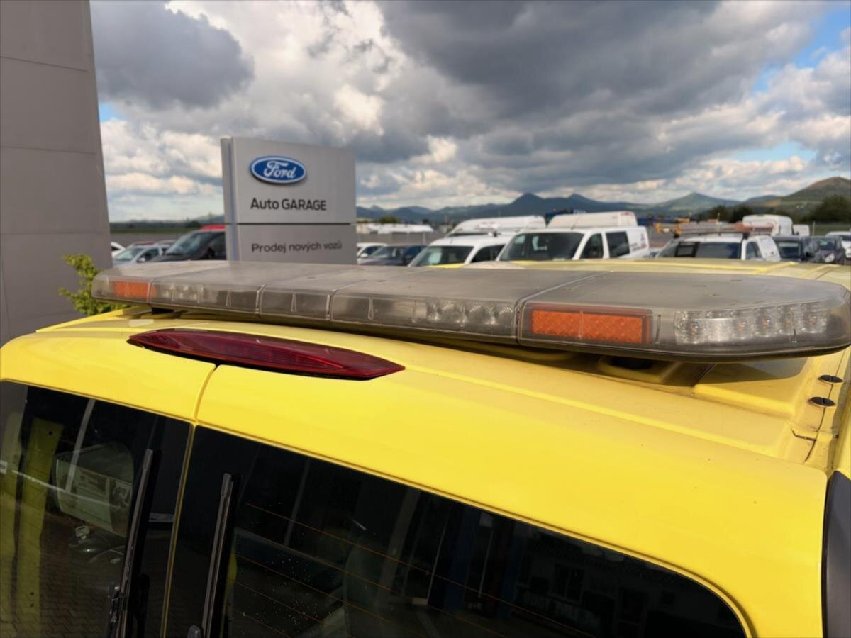 Mercedes-Benz Vito Skříň 2,1 l 100 kw