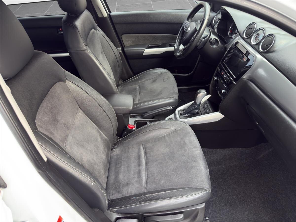 Suzuki Vitara SUV / Terénní 1,6 l 88 kw