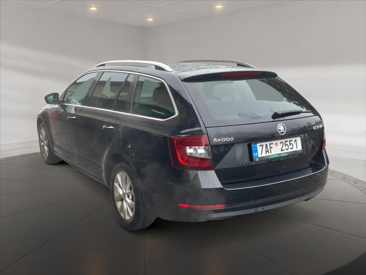 Škoda Octavia Kombi 2,0 l 110 kw