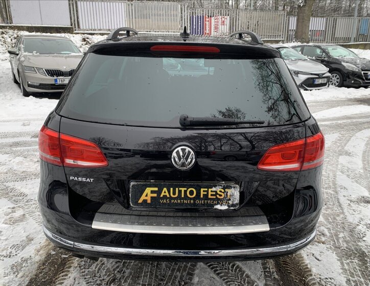 Volkswagen Passat Kombi 2,0 l 103 kw