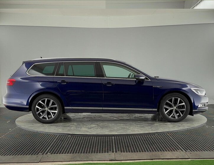 Volkswagen Passat Kombi 2,0 l 140 kw