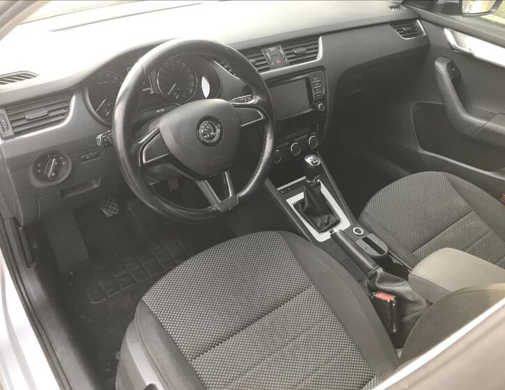 Škoda Octavia Kombi 1,6 l 81 kw