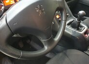 Peugeot 5008 MPV 1,6 l 88 kw