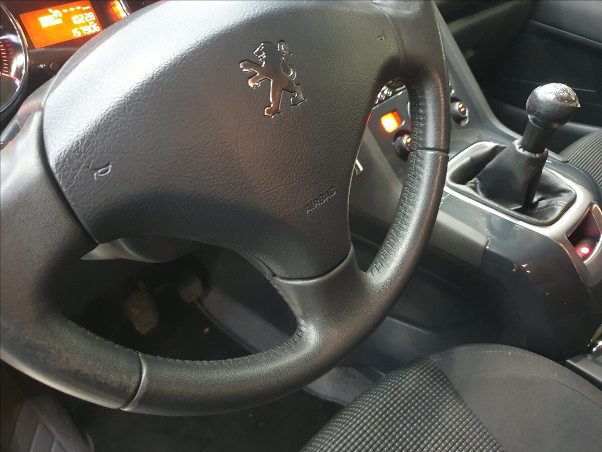 Peugeot 5008 MPV 1,6 l 88 kw