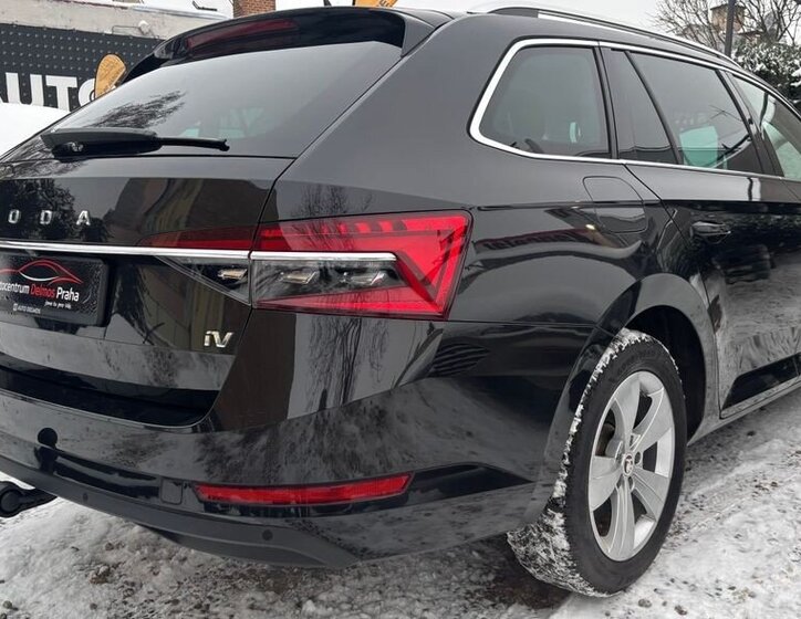 Škoda Superb Kombi 1,4 l 160 kw