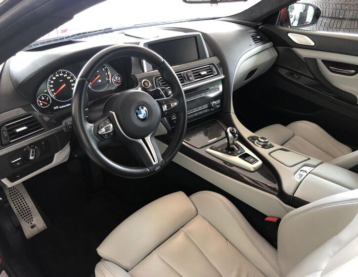 BMW M6 11