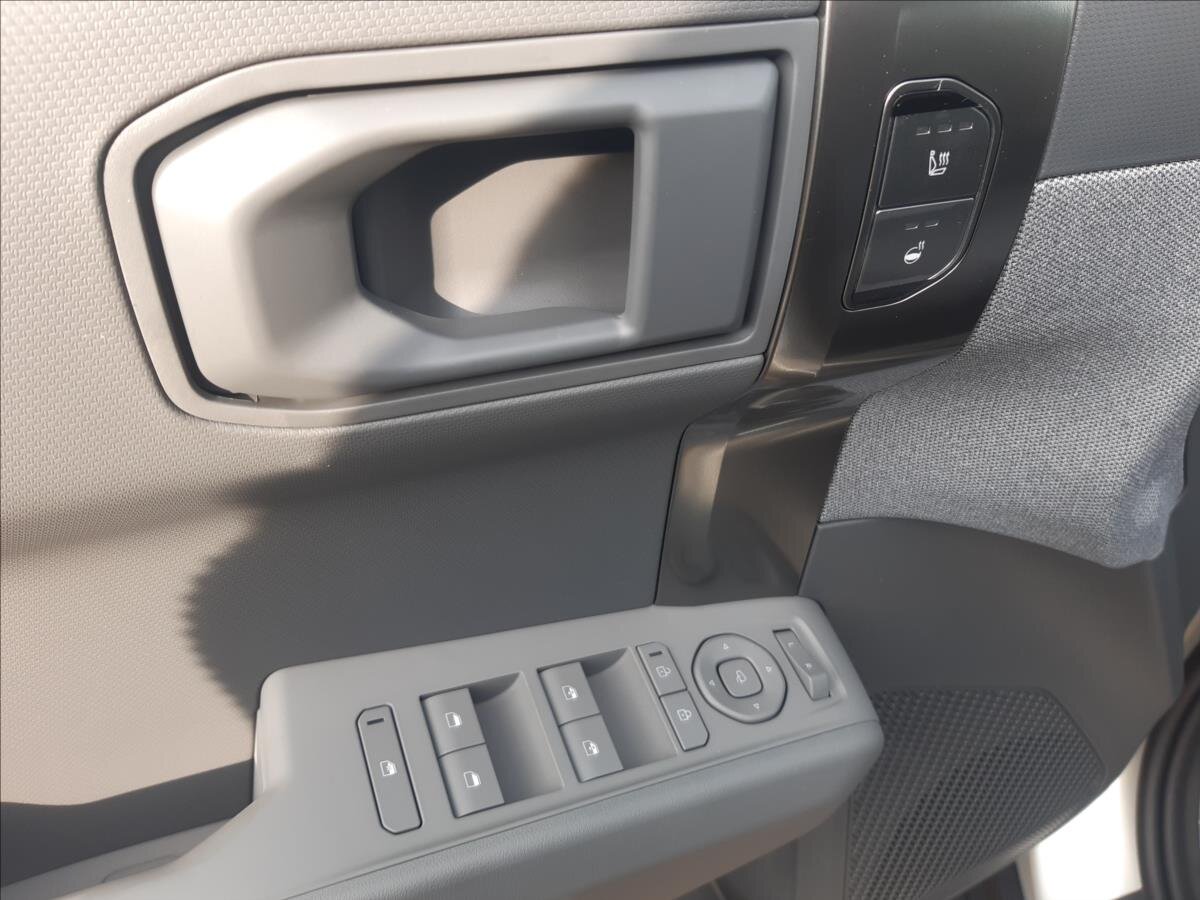 KIA EV3 SUV / Terénní 0,0 150 kw