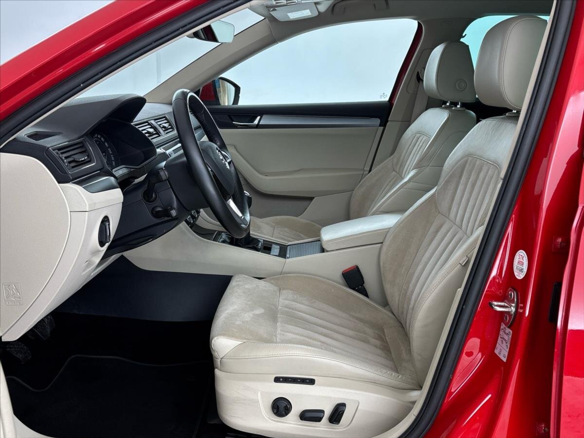 Škoda Superb Liftback 1,4 l 110 kw