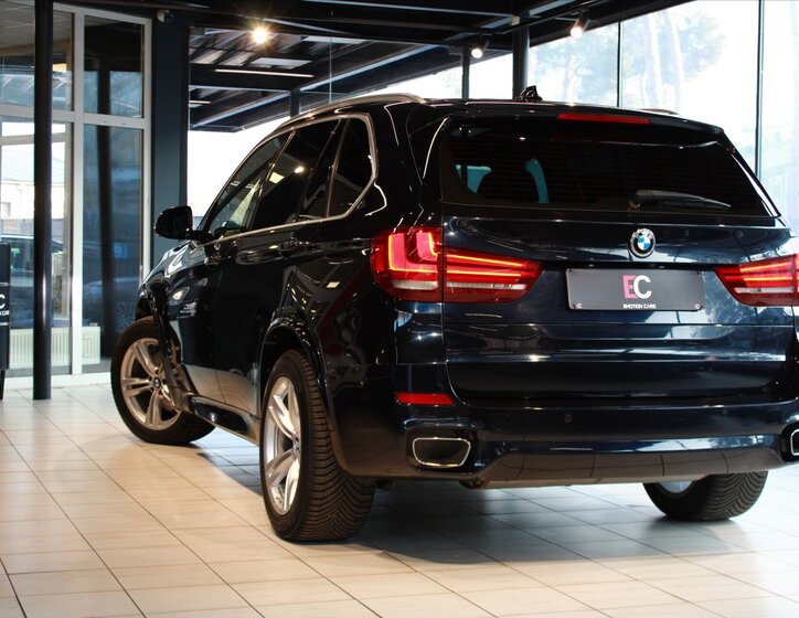 BMW X5 SUV 3,0 l 230 kw