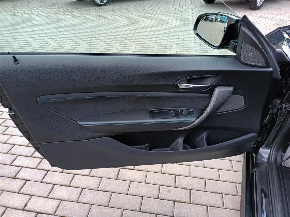 BMW M2 Kupé 3,0 l 302 kw