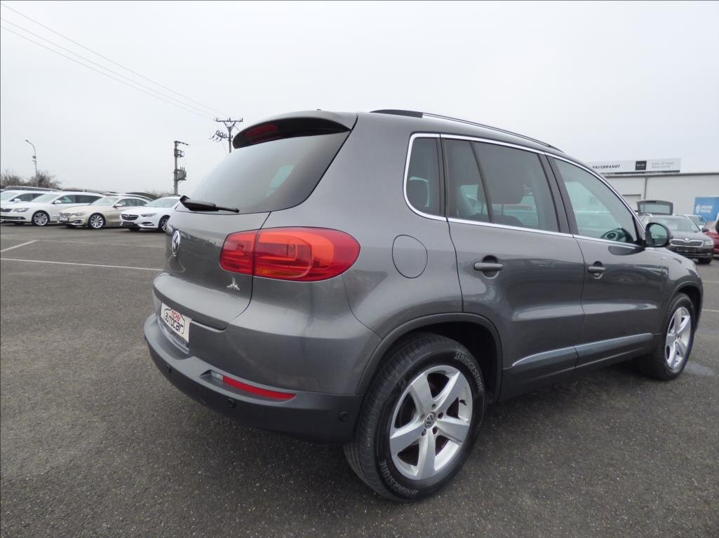 Volkswagen Tiguan Kombi 1,4 l 90 kw