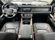 Land Rover Defender 10