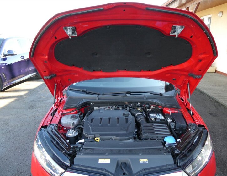 Škoda Octavia Kombi 2,0 l 110 kw