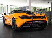McLaren 720S 4