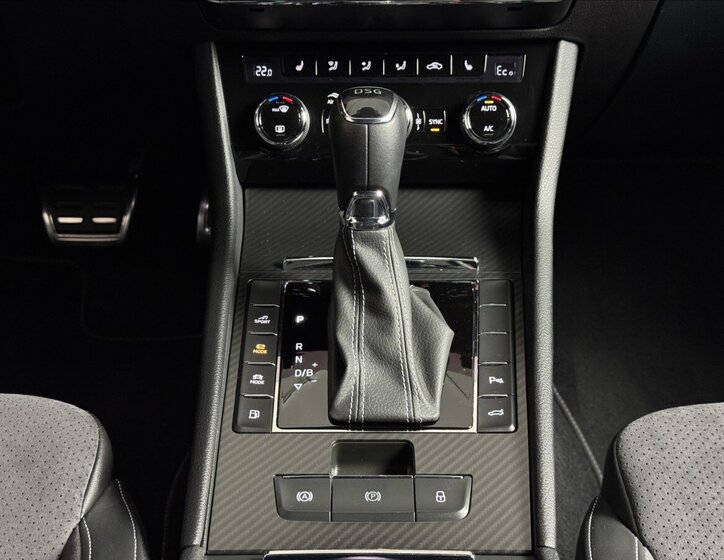 Škoda Superb Kombi 1,4 l 160 kw