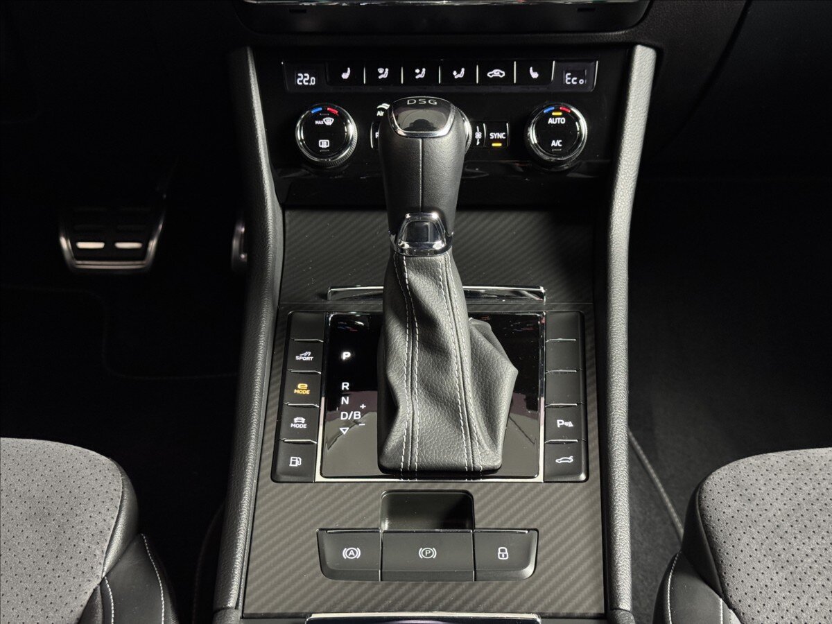 Škoda Superb Kombi 1,4 l 160 kw