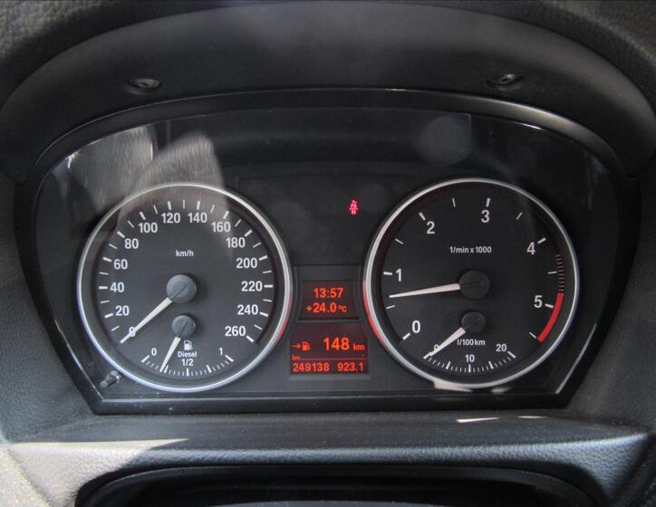 BMW Řada 3 13