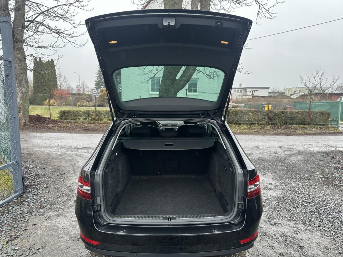 Škoda Superb Kombi 2,0 l 140 kw