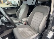 Volkswagen Golf Kombi 2,0 l 110 kw