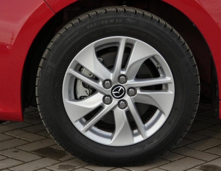 Mazda 2 Hatchback 1,5 l 68 kw