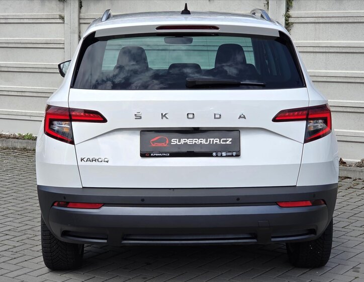 Škoda Karoq SUV / Terénní 1,5 l 110 kw