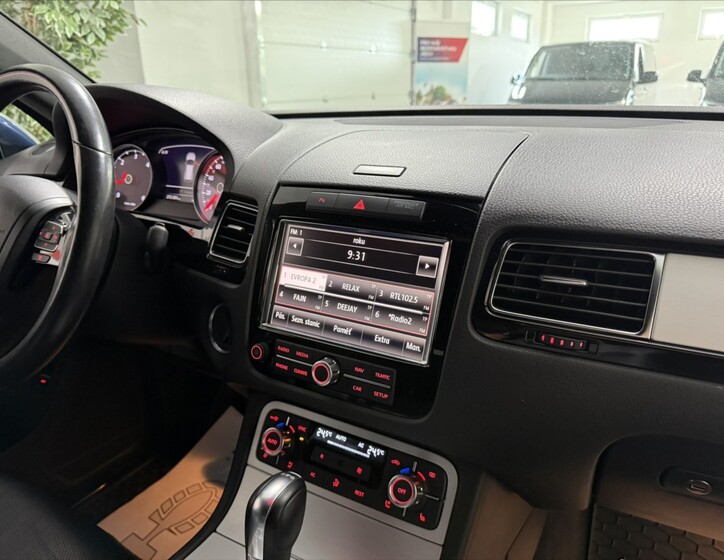 Volkswagen Touareg 15