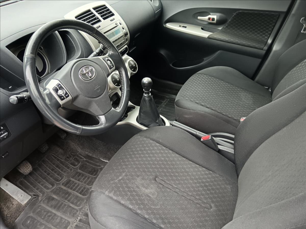 Toyota Urban Cruiser Hatchback 1,4 l 66 kw