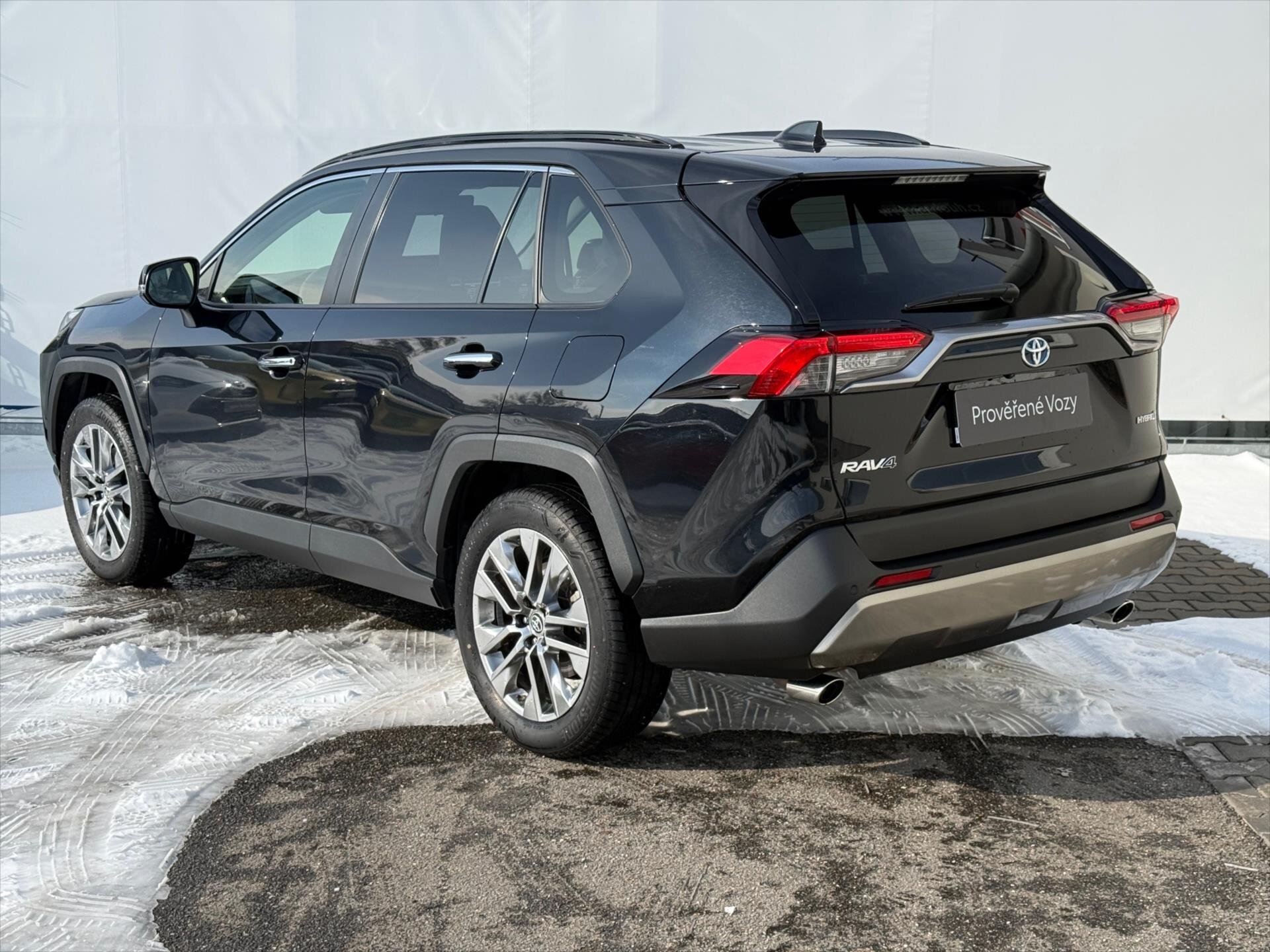 Toyota RAV4 SUV 2,5 l 131 kw