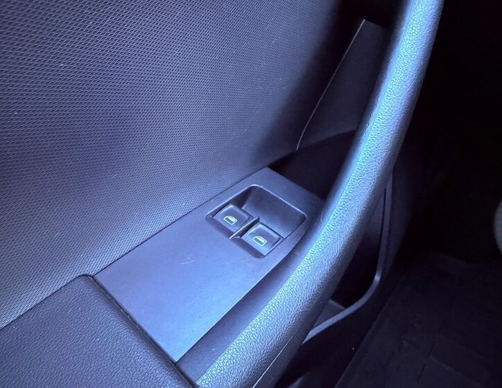 Škoda Rapid Liftback 1,2 l 77 kw