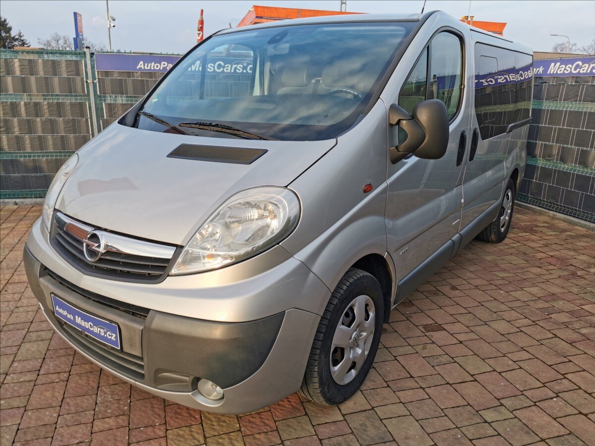 Opel Vivaro Kombi 2,0 l 84 kw