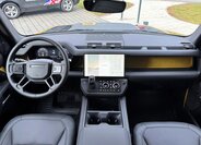 Land Rover Defender 16