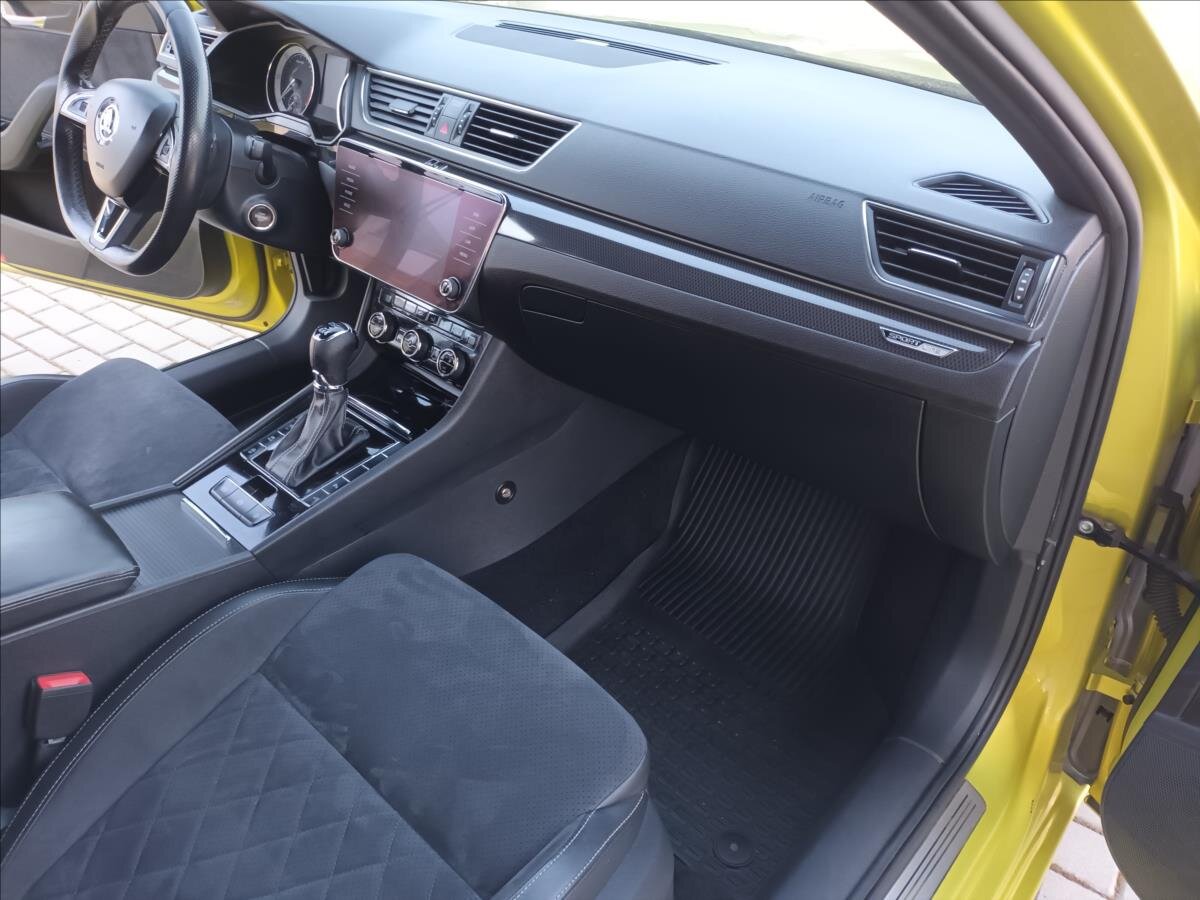 Škoda Superb Kombi 2,0 l 140 kw