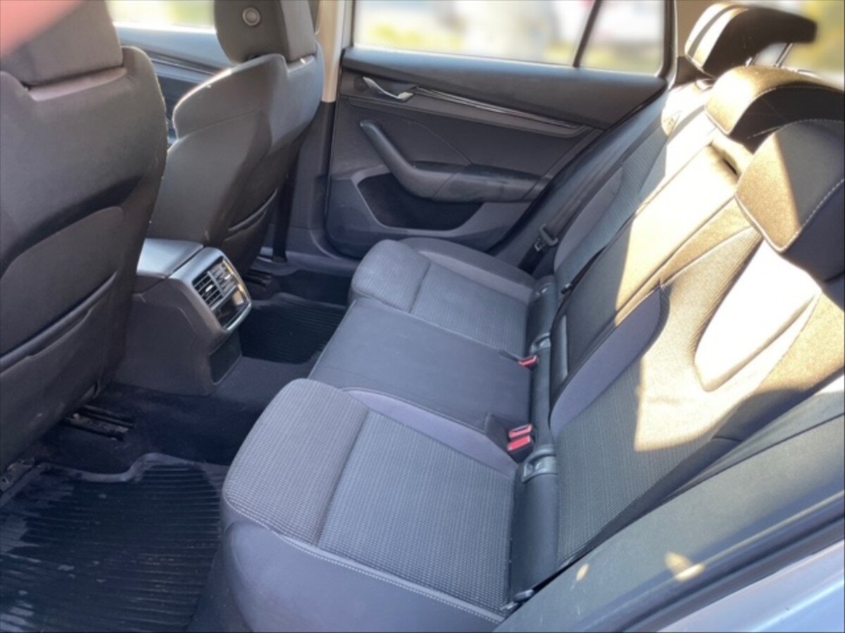 Škoda Octavia Kombi 2,0 l 85 kw