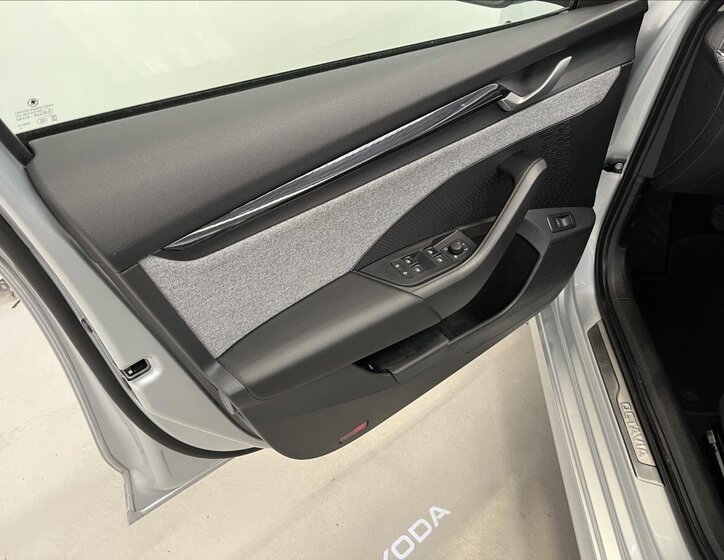 Škoda Octavia Liftback 1,5 l 110 kw