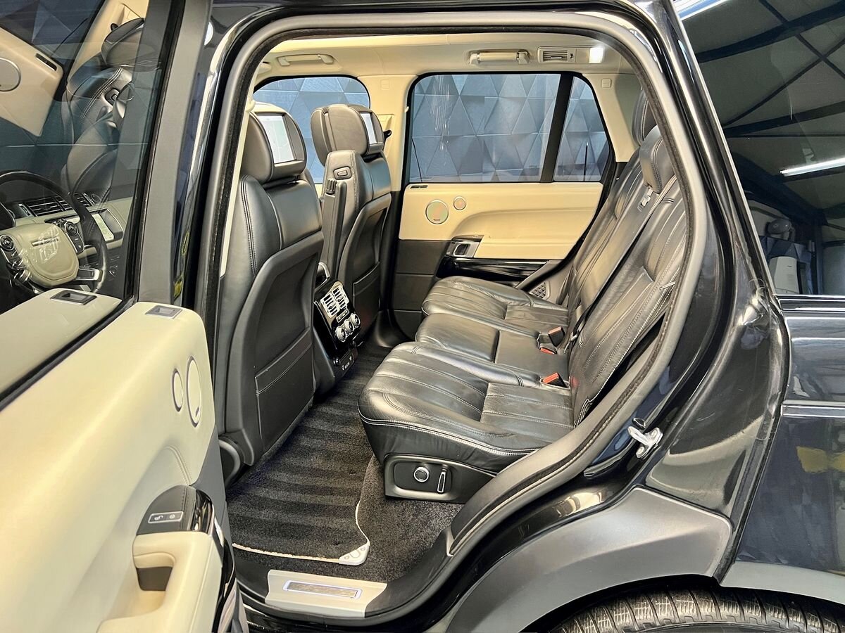 Land Rover Range Rover SUV / Terénní 4,4 l 250 kw