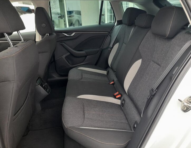 Škoda Scala Hatchback 999,0 81 kw