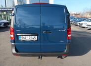 Mercedes-Benz Vito 8