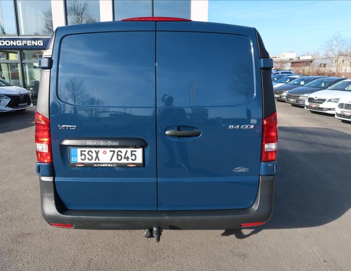 Mercedes-Benz Vito 8