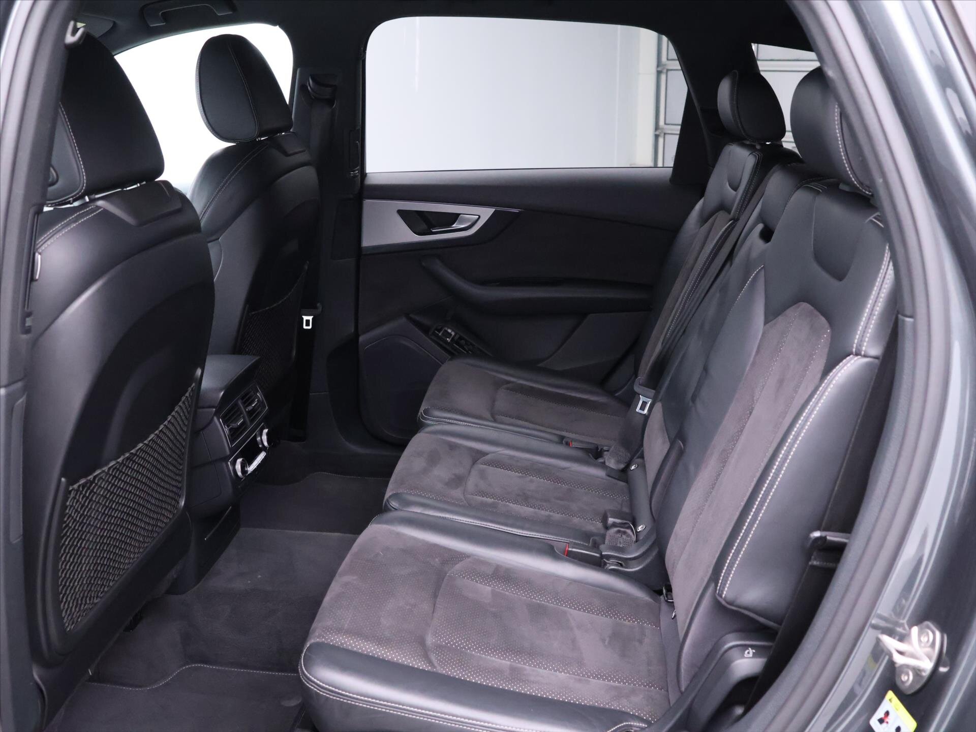 Audi Q7 SUV / Terénní 3,0 l 200 kw