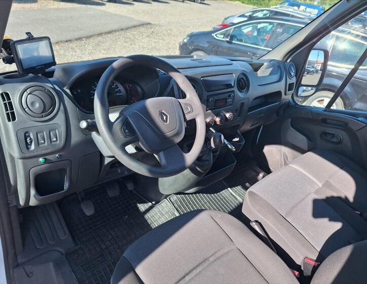 Renault Master 6