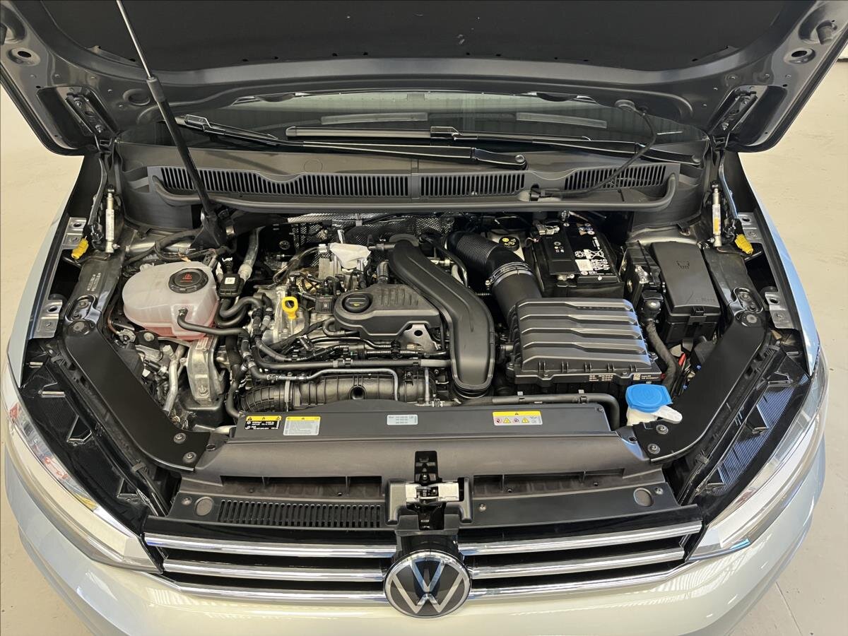 Volkswagen Touran MPV 1,5 l 110 kw